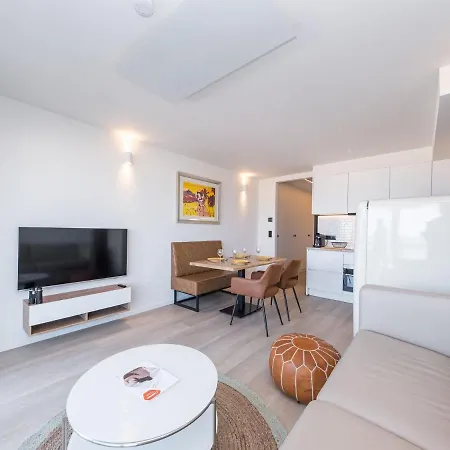 With Sea-view Apartman Middelkerke