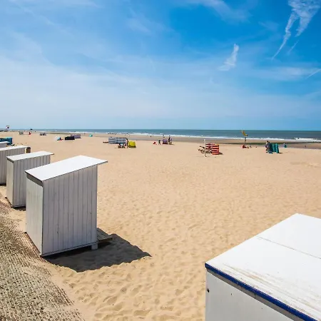 Apartman With Sea-view *
